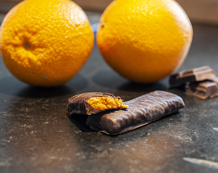 Barre hyperprotéinée Orange Chocolat - Ligne & Protéines